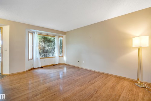 5219 49 Street, Waskatenau, AB 