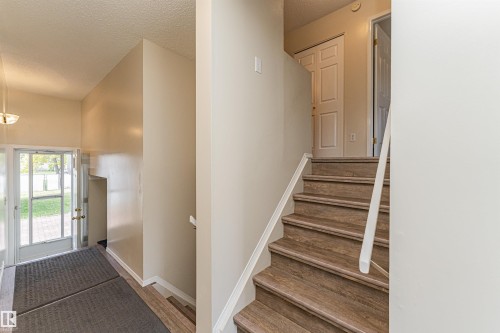 9810 98A Avenue, Morinville, AB 