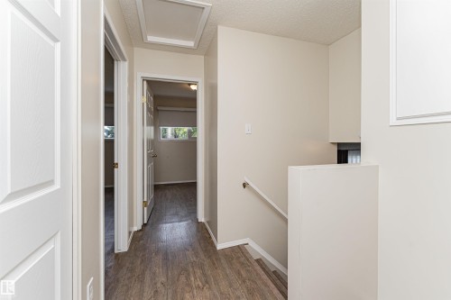 9810 98A Avenue, Morinville, AB 