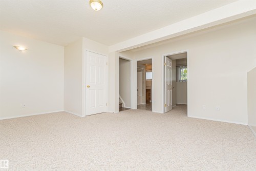9810 98A Avenue, Morinville, AB 