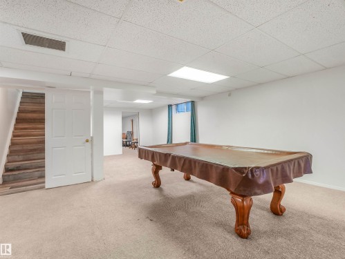 3467 39 Street Nw, Edmonton, AB 