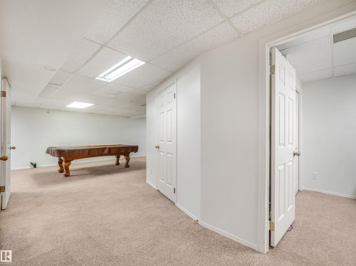 3467 39 Street Nw, Edmonton, AB 