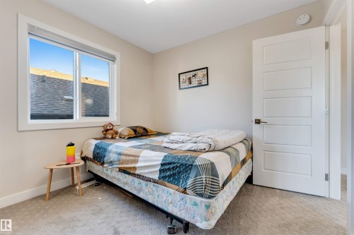 1264 25 Avenue Nw, Edmonton, AB 