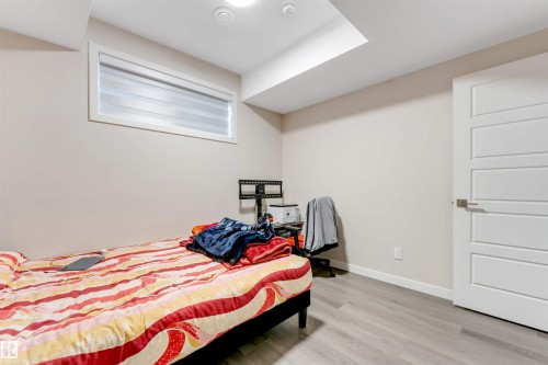 1264 25 Avenue Nw, Edmonton, AB 
