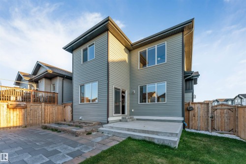 1264 25 Avenue Nw, Edmonton, AB 