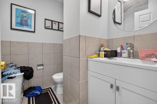 10033 155 Street Nw, Edmonton, AB 