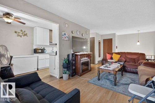 10033 155 Street Nw, Edmonton, AB 