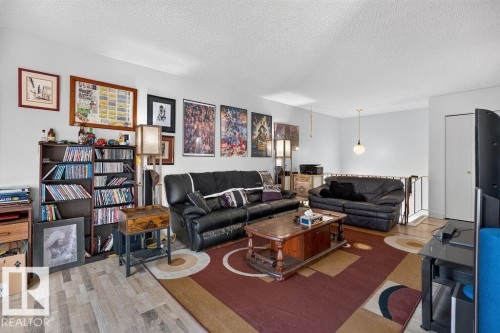 10033 155 Street Nw, Edmonton, AB 