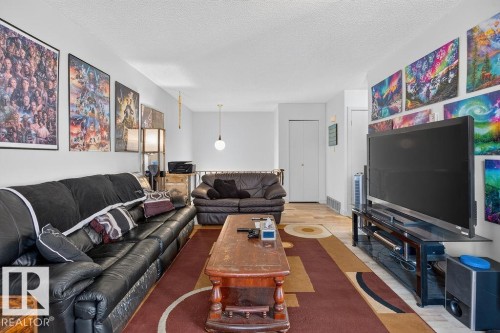 10033 155 Street Nw, Edmonton, AB 