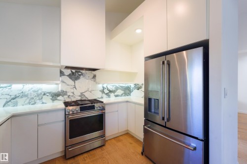 111 Blackburn Drive Sw, Edmonton, AB 