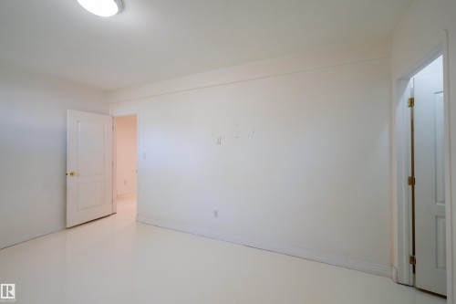 111 Blackburn Drive Sw, Edmonton, AB 