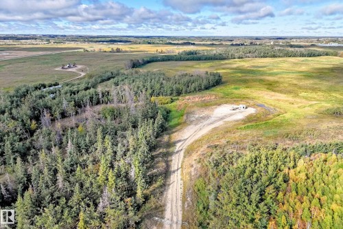Twp 570 Range Road 220, Rural Sturgeon County, AB 