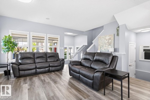 424 Simmonds Way, Leduc, AB 