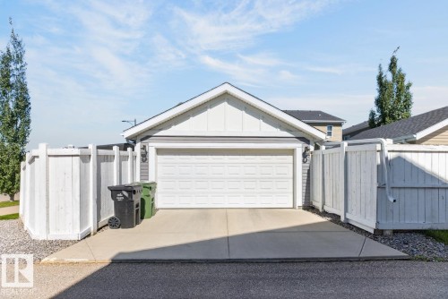 424 Simmonds Way, Leduc, AB 