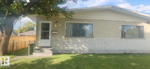 4618b 45 Avenue   Wetaskiwin, AB T9A 1Z7