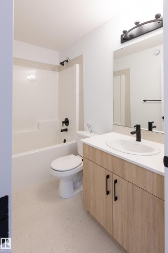 93 Silverstone Drive, Stony Plain, AB 