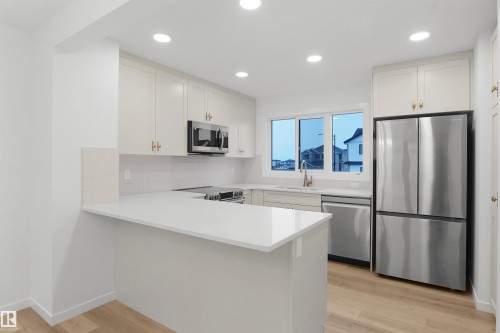 1312 9 Street Nw, Edmonton, AB 