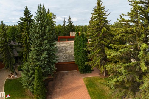 9 Wolf Willow Point(E) Nw, Edmonton, AB 