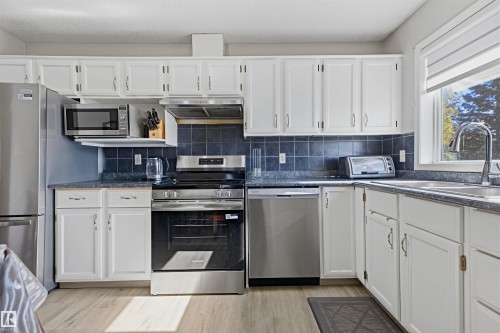 3519 33 Avenue Nw, Edmonton, AB 