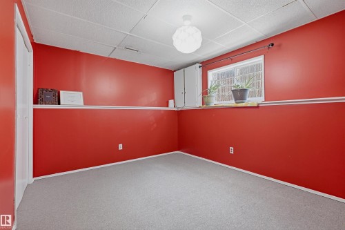 3519 33 Avenue Nw, Edmonton, AB 