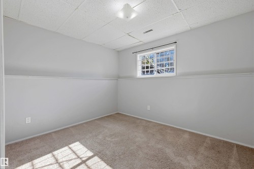 3519 33 Avenue Nw, Edmonton, AB 