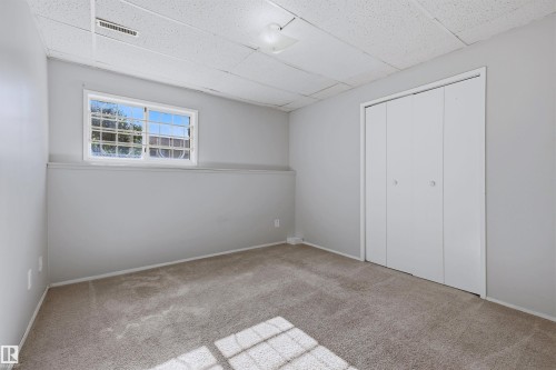 3519 33 Avenue Nw, Edmonton, AB 