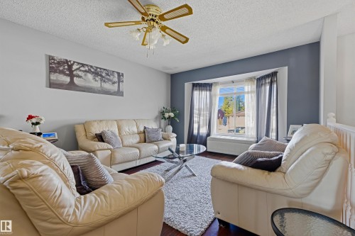 3519 33 Avenue Nw, Edmonton, AB 