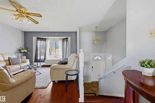 3519 33 Avenue Nw, Edmonton, AB 