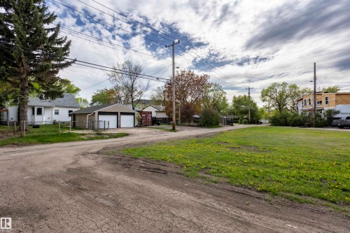 13716 115 Avenue Nw, Edmonton, AB 