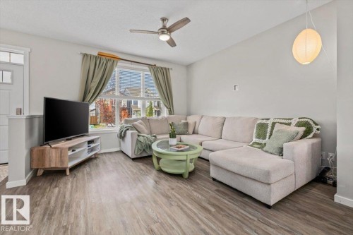 2675 Maple Way Nw, Edmonton, AB 