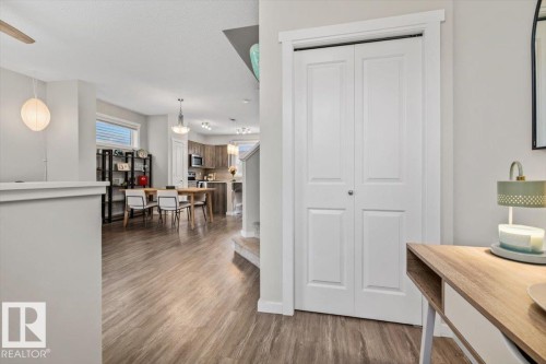 2675 Maple Way Nw, Edmonton, AB 