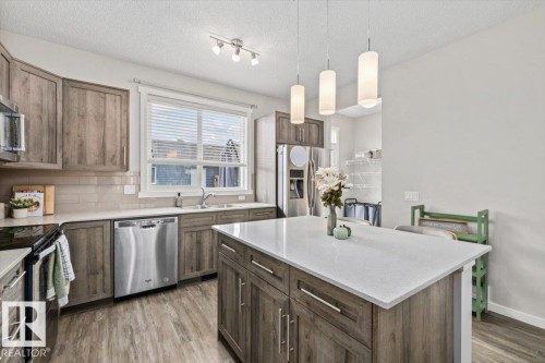 2675 Maple Way Nw, Edmonton, AB 