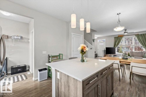 2675 Maple Way Nw, Edmonton, AB 