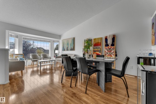 1233 Ormsby Lane Nw, Edmonton, AB 