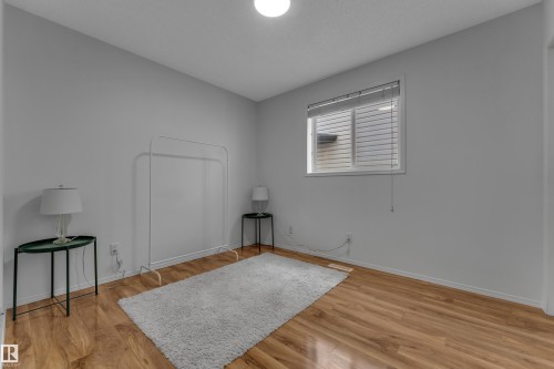 1233 Ormsby Lane Nw, Edmonton, AB 