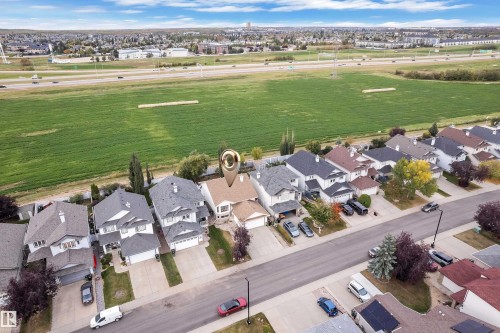 1233 Ormsby Lane Nw, Edmonton, AB 