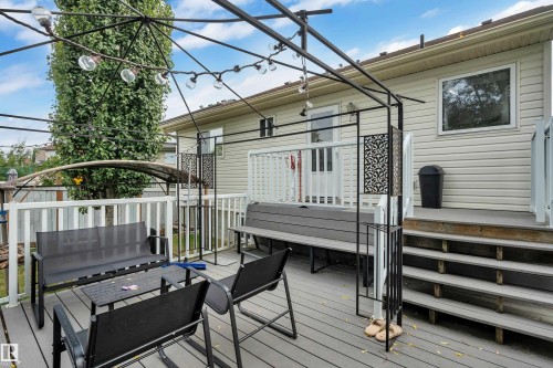 1233 Ormsby Lane Nw, Edmonton, AB 