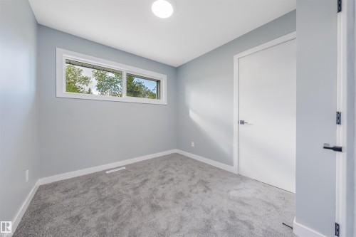 13423 112 Street Nw, Edmonton, AB 