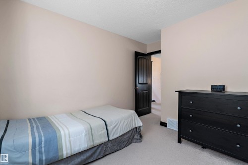 Additional content - 11515 16 Avenue Sw, Edmonton, AB 