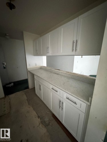 #303 9620 174 St Nw, Edmonton, AB 