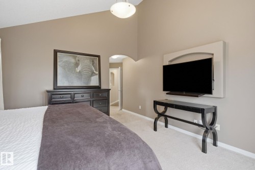 1209 Cunningham Drive Sw, Edmonton, AB 