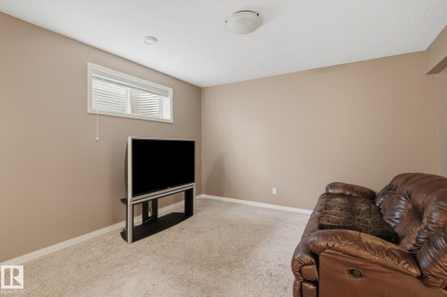 1209 Cunningham Drive Sw, Edmonton, AB 