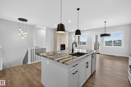 593 Genesis Wynd, Stony Plain, AB 