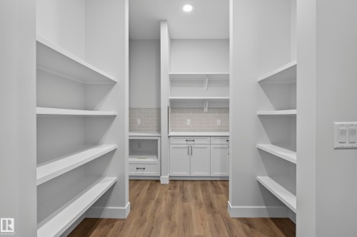 593 Genesis Wynd, Stony Plain, AB 