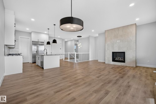 593 Genesis Wynd, Stony Plain, AB 