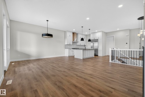 593 Genesis Wynd, Stony Plain, AB 