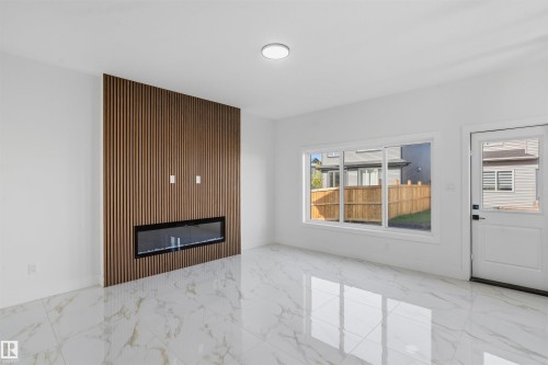 6230 45 Avenue, Beaumont, AB 