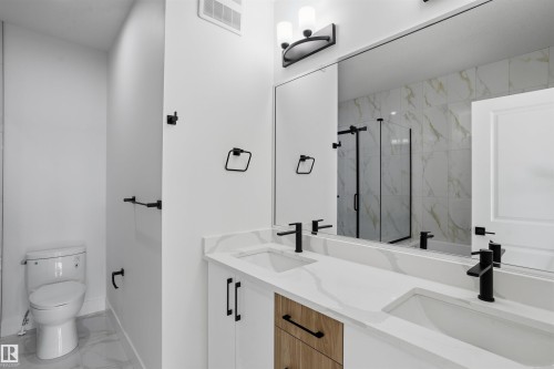 6230 45 Avenue, Beaumont, AB 