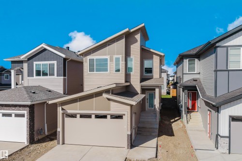 6230 45 Avenue, Beaumont, AB 