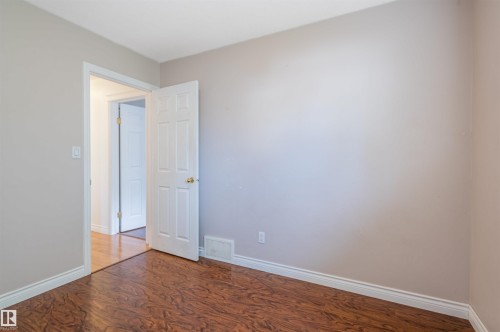4909 57 Avenue, Stony Plain, AB 